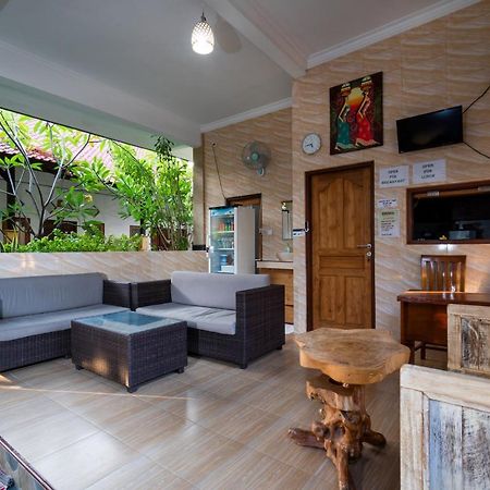 Krisna Home Stay Nusa Lembongan Zewnętrze zdjęcie