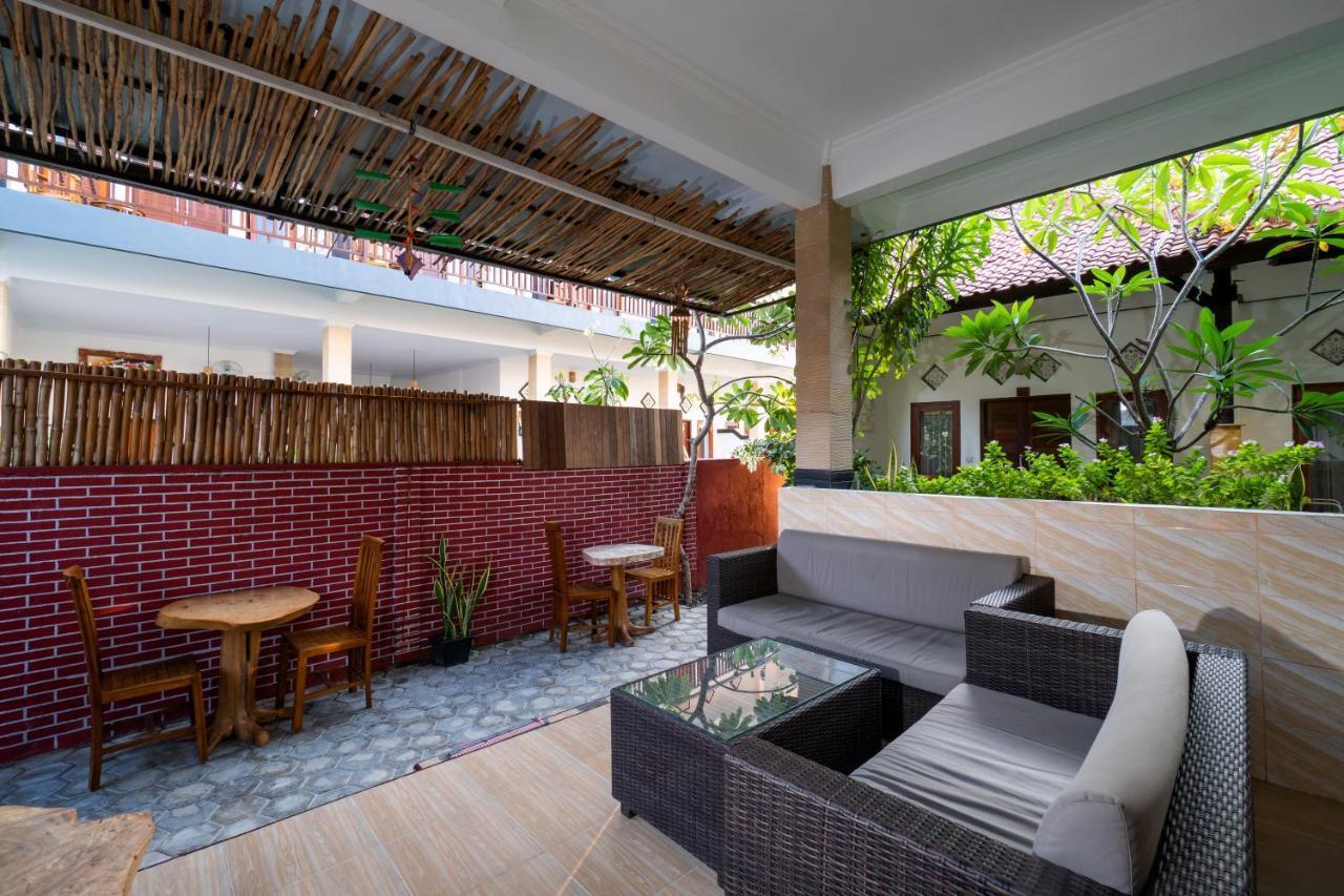Krisna Home Stay Nusa Lembongan Zewnętrze zdjęcie