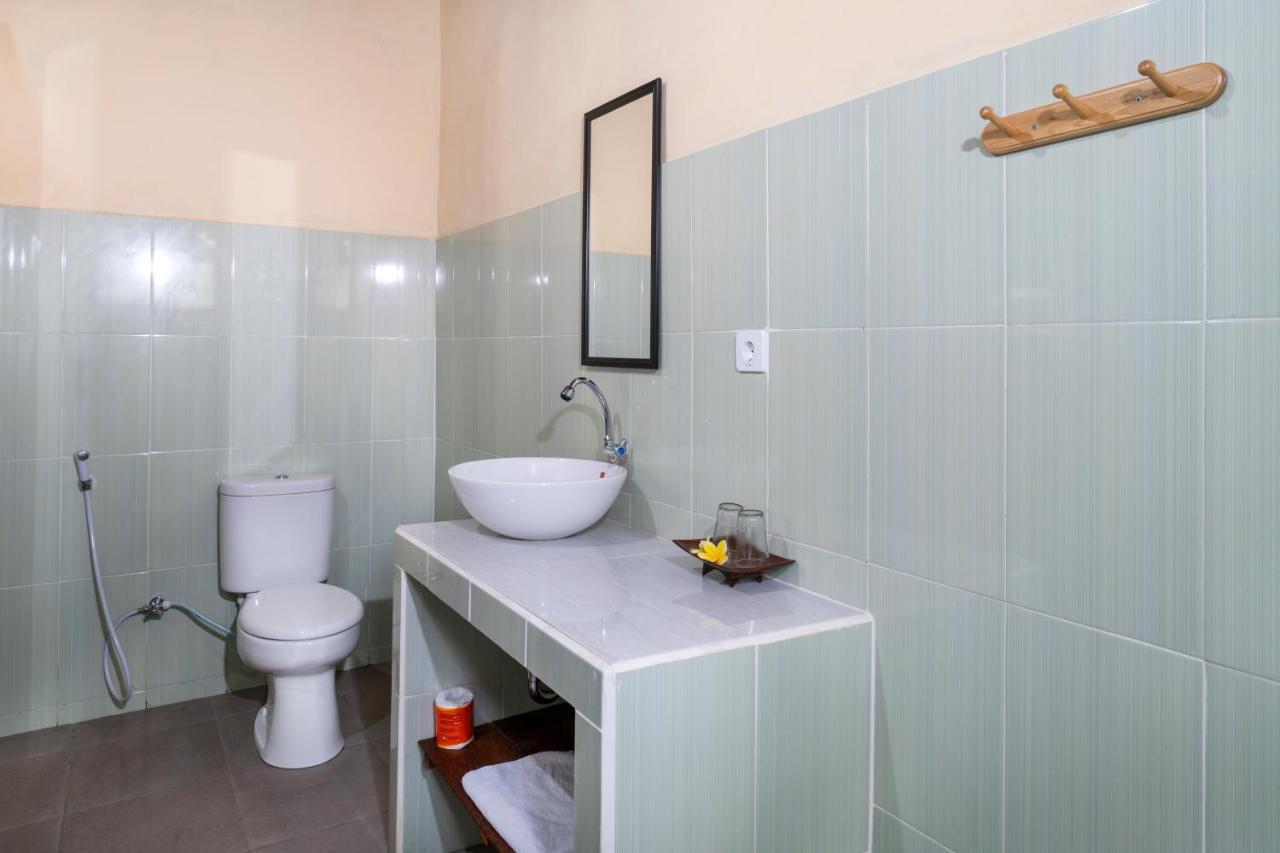 Krisna Home Stay Nusa Lembongan Zewnętrze zdjęcie